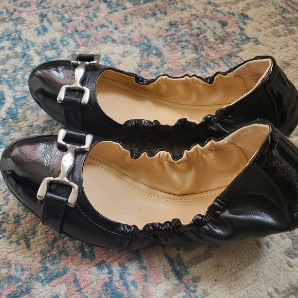 Adrienne Vittadini Cadeeno Round Ballet Flats - Picture 2 of 5